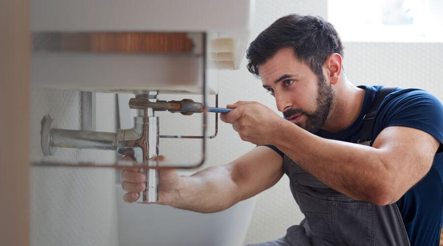 Local water heater installation in Prague, NE